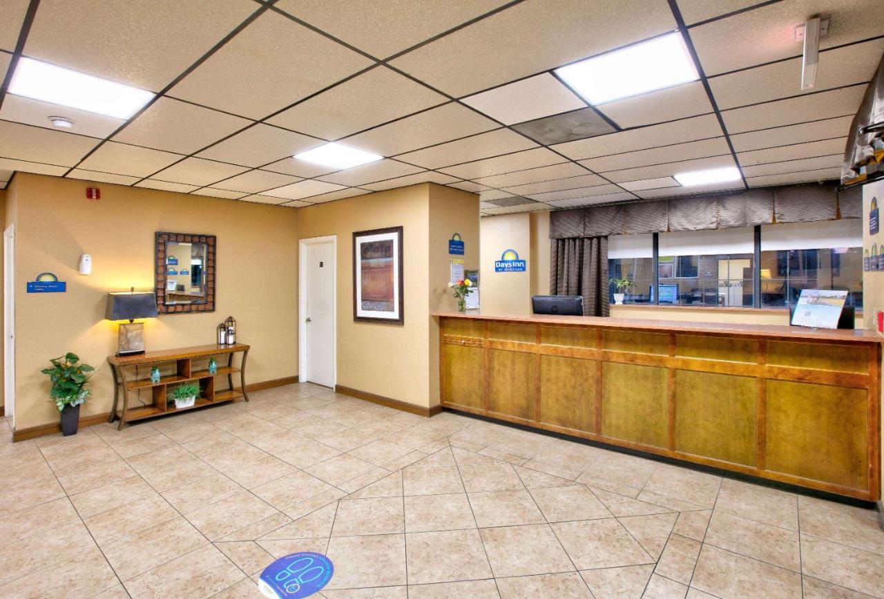 Days-Inn By Wyndham Batesville Ar Экстерьер фото