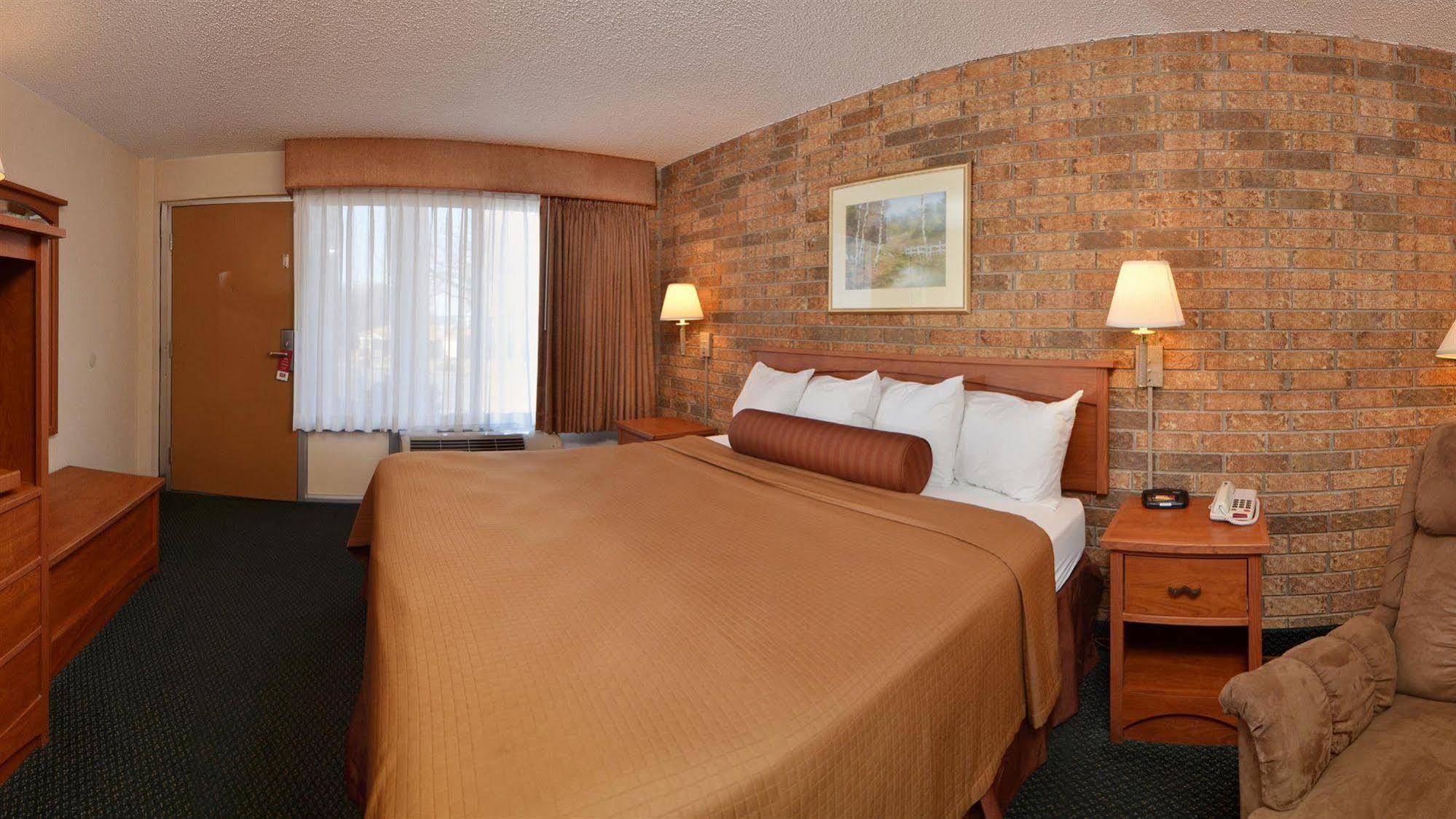 Days-Inn By Wyndham Batesville Ar Экстерьер фото